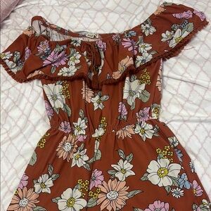 Derek Heart Floral Patterned Garment